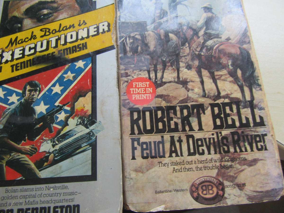 WESTERN COMBO - 12 VARIOUS - AS PER SCAN -BID PER ITEM
