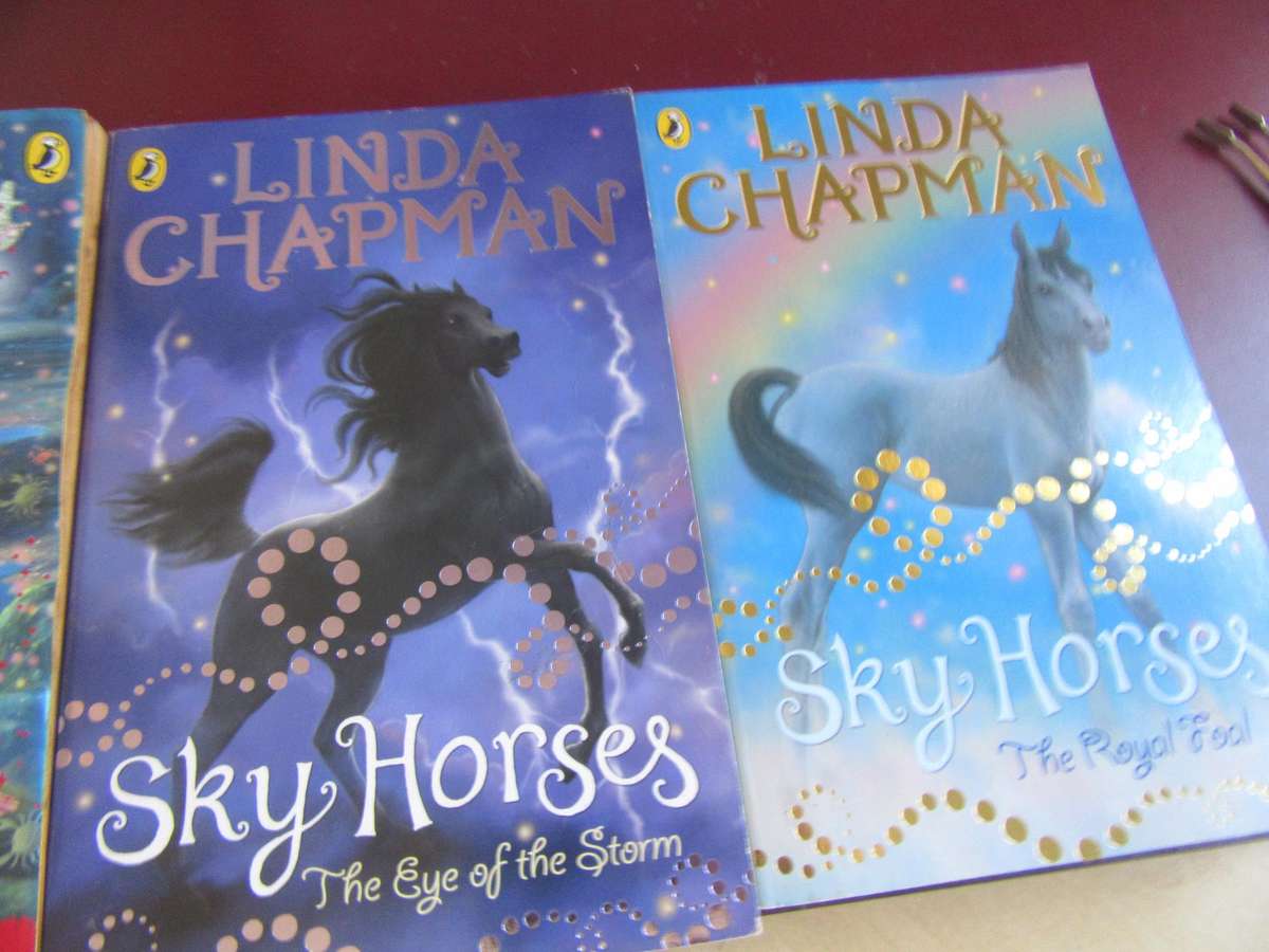 LINDA CHAPMAN COMBO FOR KIDS - 3 VARIOUS - AS PER SCAN - BID PER ITEM - LD