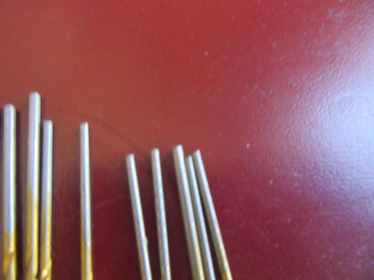 TEN TITANIUM COATED DRILL BITS FOR WOOD - VARIOUS SIZES - AS PER SCANN- WD7 - BID PER ITEM
