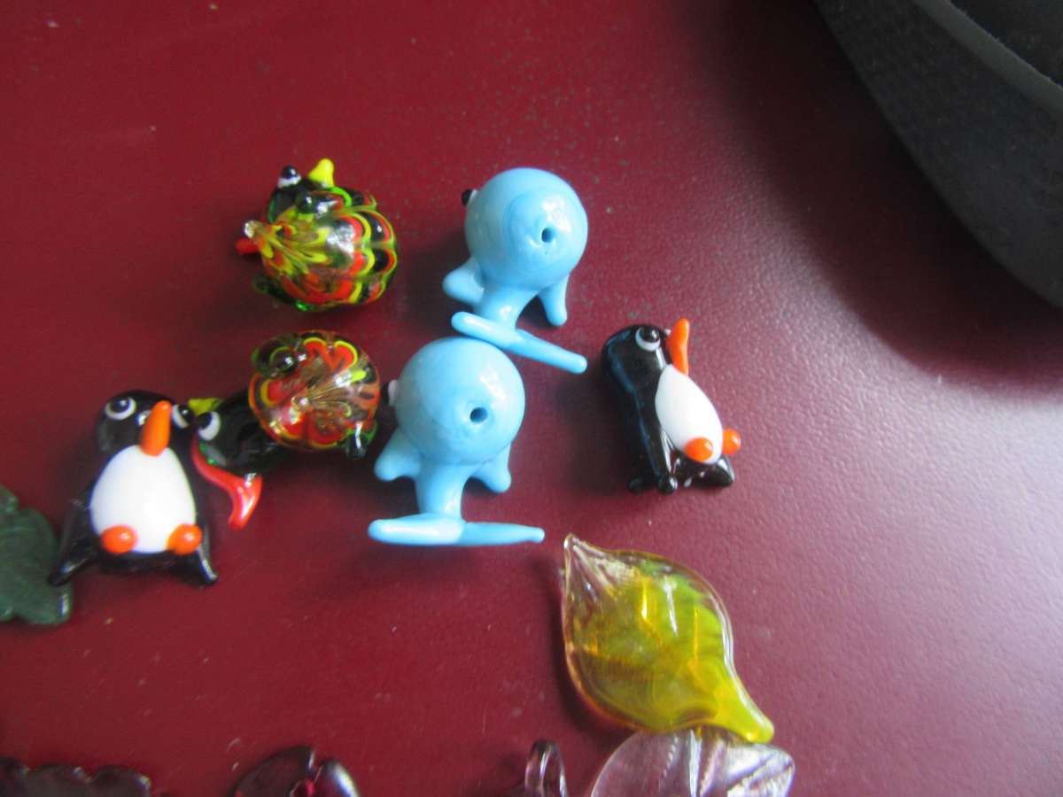 22 VARIOUS GLASS BEADS - AS PER SCAN - B1- BID PER ITEM