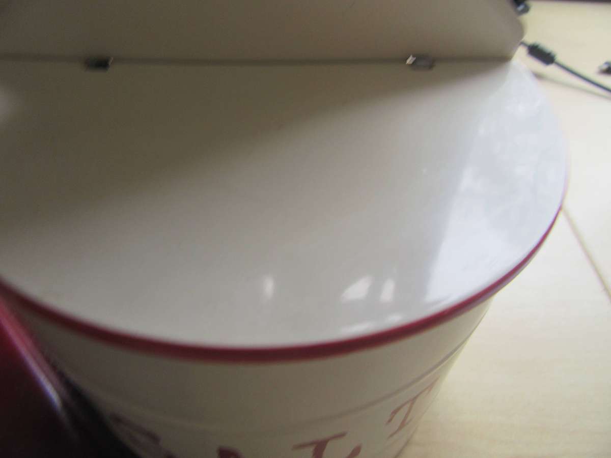 FOR THE FARMHOUSE KITCHEN OR COLLECTOR - VINTAGE SALT CONTAINER - ASPER SCAN