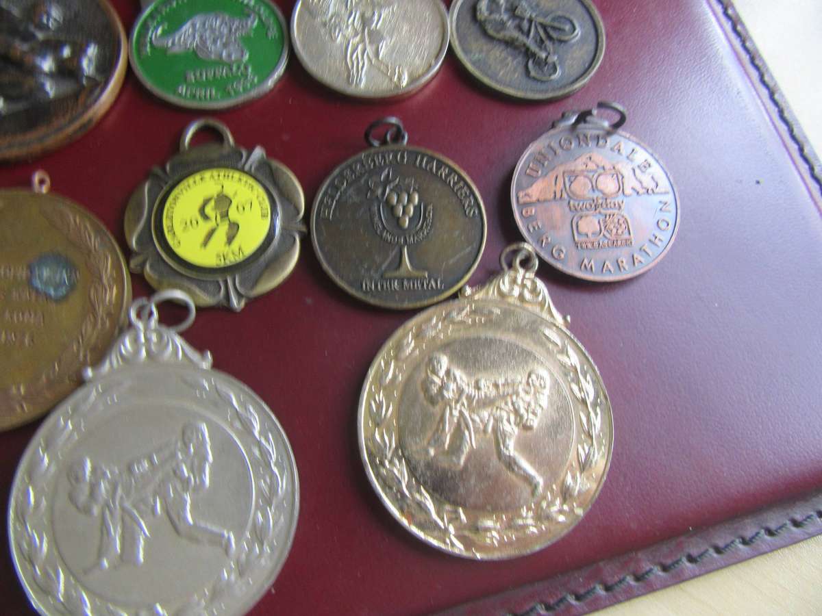 29 VARIOUS MEDALS - AS PER SCAN - BID PER ITEM