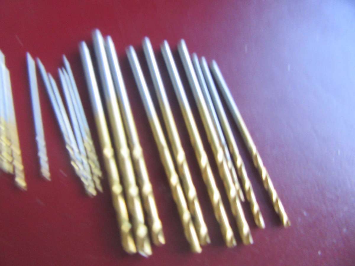 50TITANIUM COATED DRILL BITS FOR WOOD - VARIOUS SIZES - AS PER SCANN- WD5 - BID PER ITEM