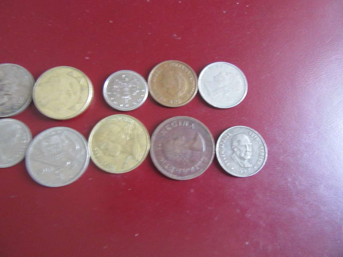 GOOD START FOR THE BEGINNER - 10 INTERNATIONAL COINS - ASPER SCAN - C01