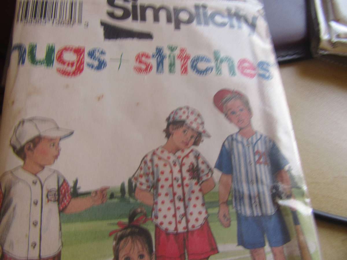SIMPLICITY - PATTERN NO.8317 - SIZE A- 1-4