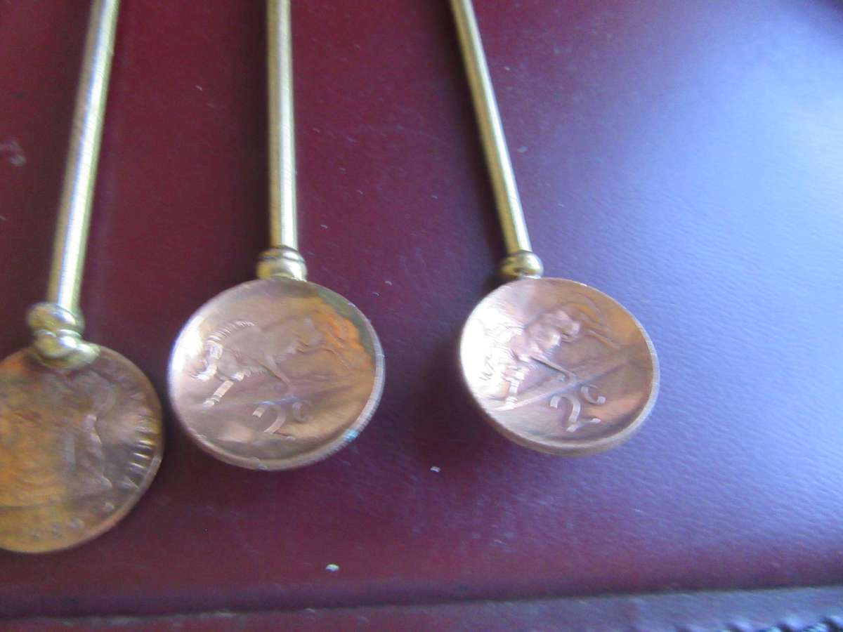 3 BRASS/COPPER SPOONS WITH TWO CENT VAN RIEBECK COPPER COIN - VARIOUS YEARS - BID PER SPOON
