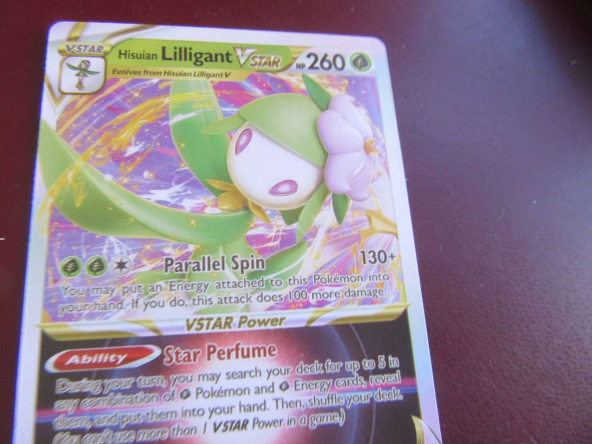 POKEMON CARD - LILLIGANT V STAR - P1