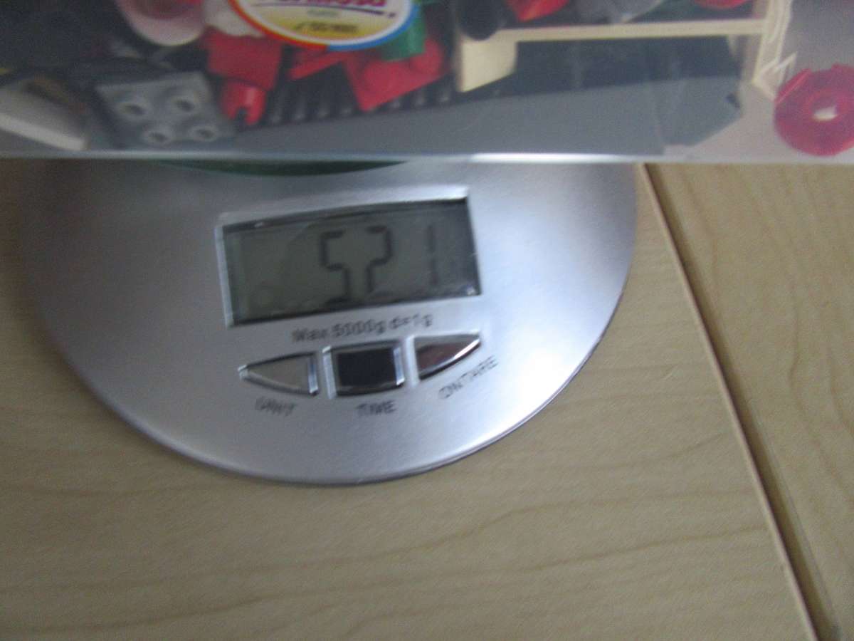 520gOF SMALL LEGO ITEMS - AS PPER SCAN - BID PER ONE GRAM -MD