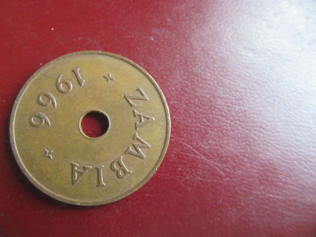 ZAMBIA - 1 PENNY 1966 - AS9