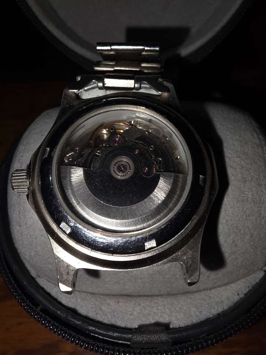 TAG HEUER (seems like a replica)