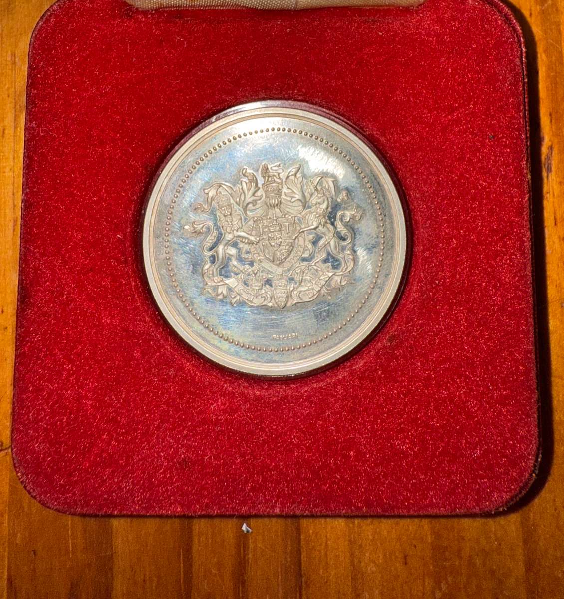 Prince Charles & Lady Diana Spencer Wedding Commemorative coin 29/07/1981