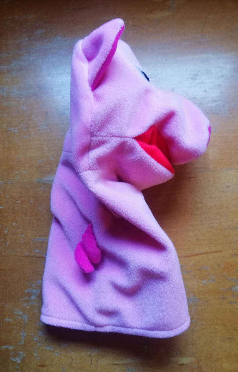 Pinky the Piggy Hand Puppet. 25cm.
