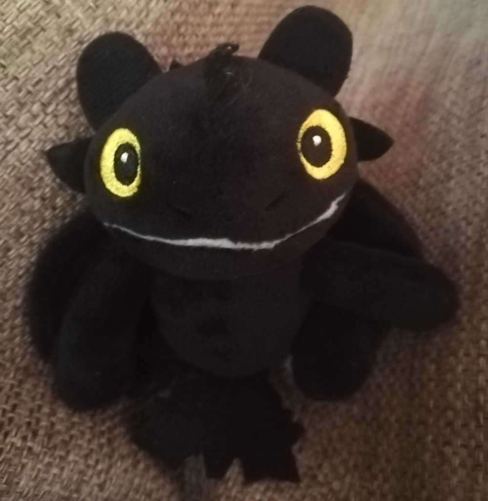 Toothless From How To Train Your Dragon. Soft Black, Plush Toy. 12cm.