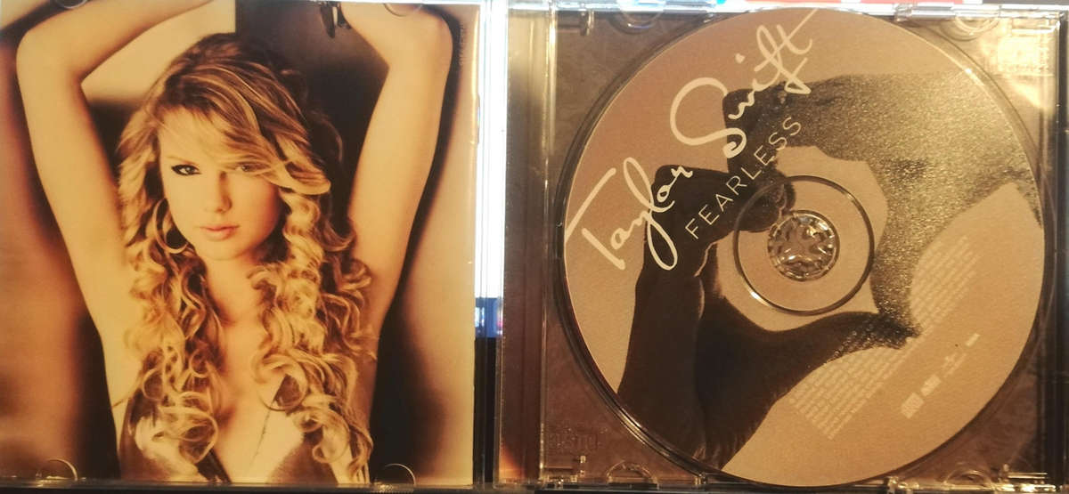 Fearless / Taylor Swift. CD. Special price for Swifties!