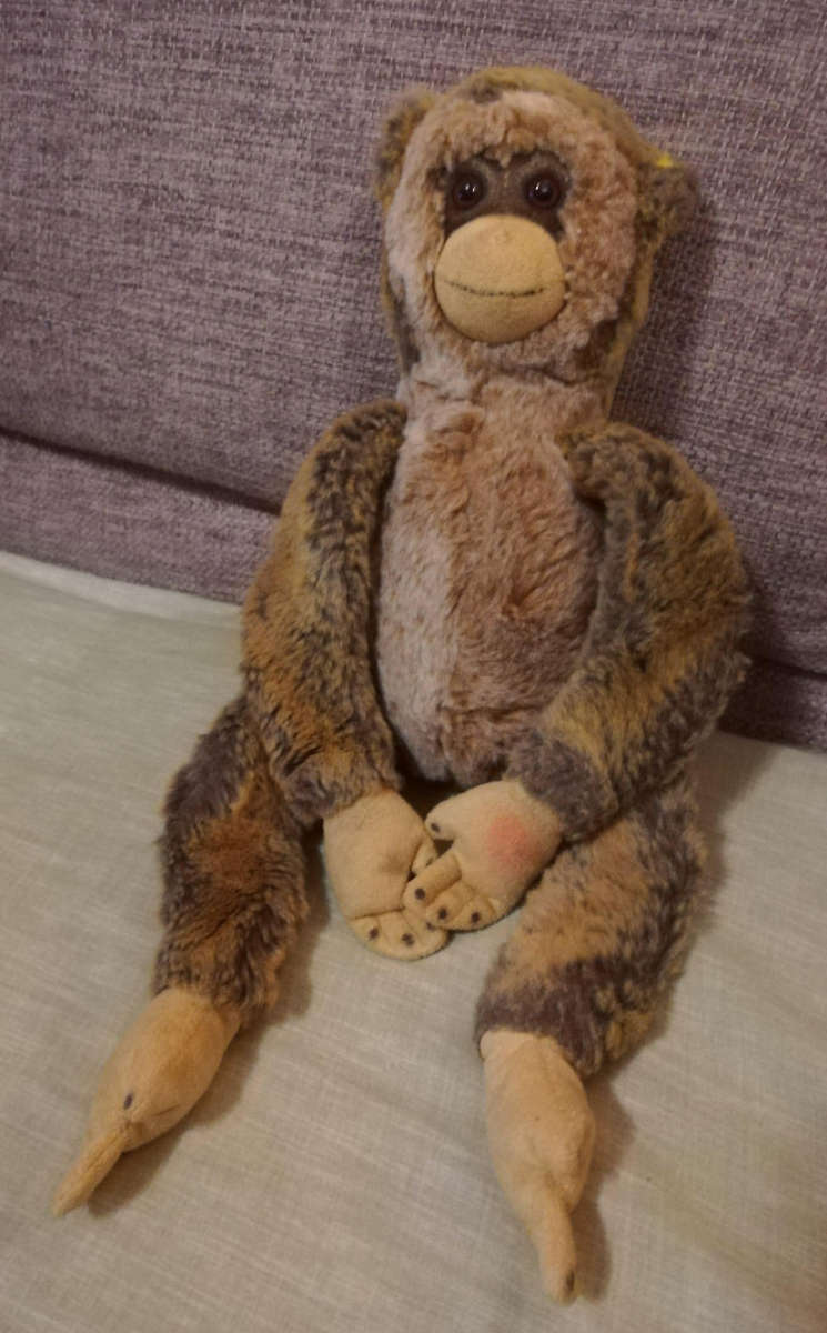 A Collectable Steiff Monkey Called Mungo. Very RARE Dangling Plush Toy. 38cm. Year 2000.