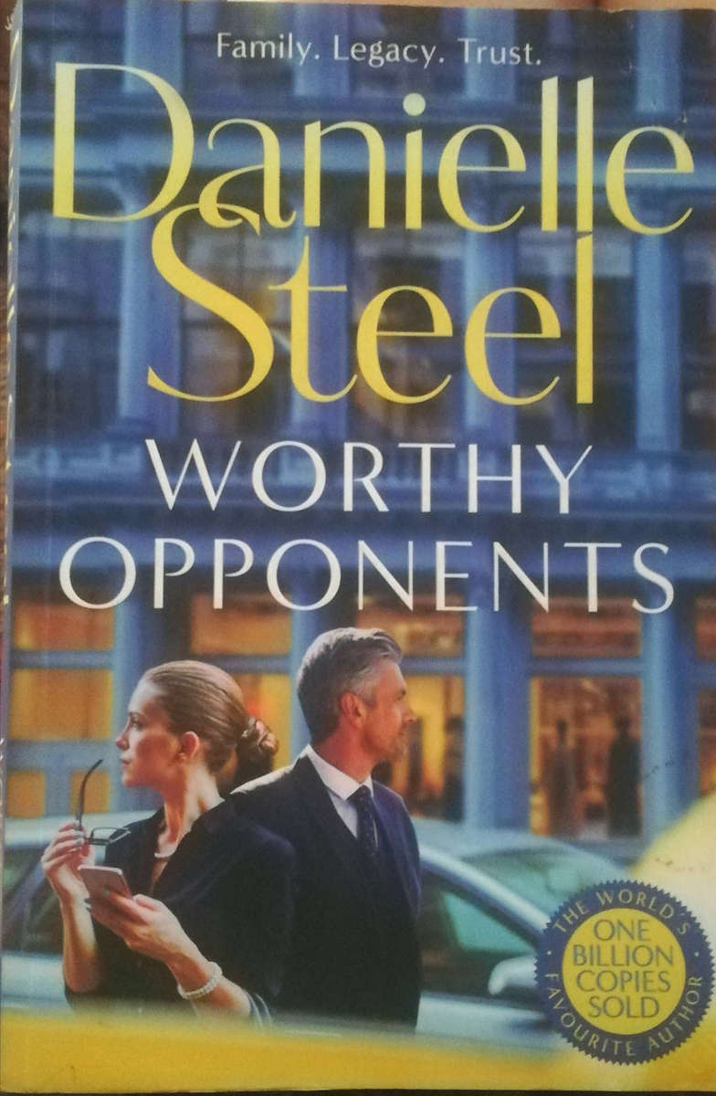 Danielle Steel. Worthy Opponents. Large Soft Cover.