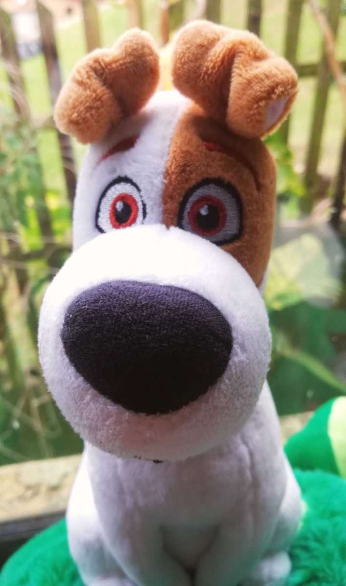 The Secret Life of Pets 2. Max the Terrier. Stuffed Animal Plush Toy. 22cm.