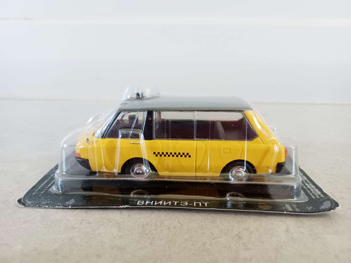 MODEL: Vinite PT Taxi Russian Scale 1:43 - Very rare model  might be the only one in SA ! !