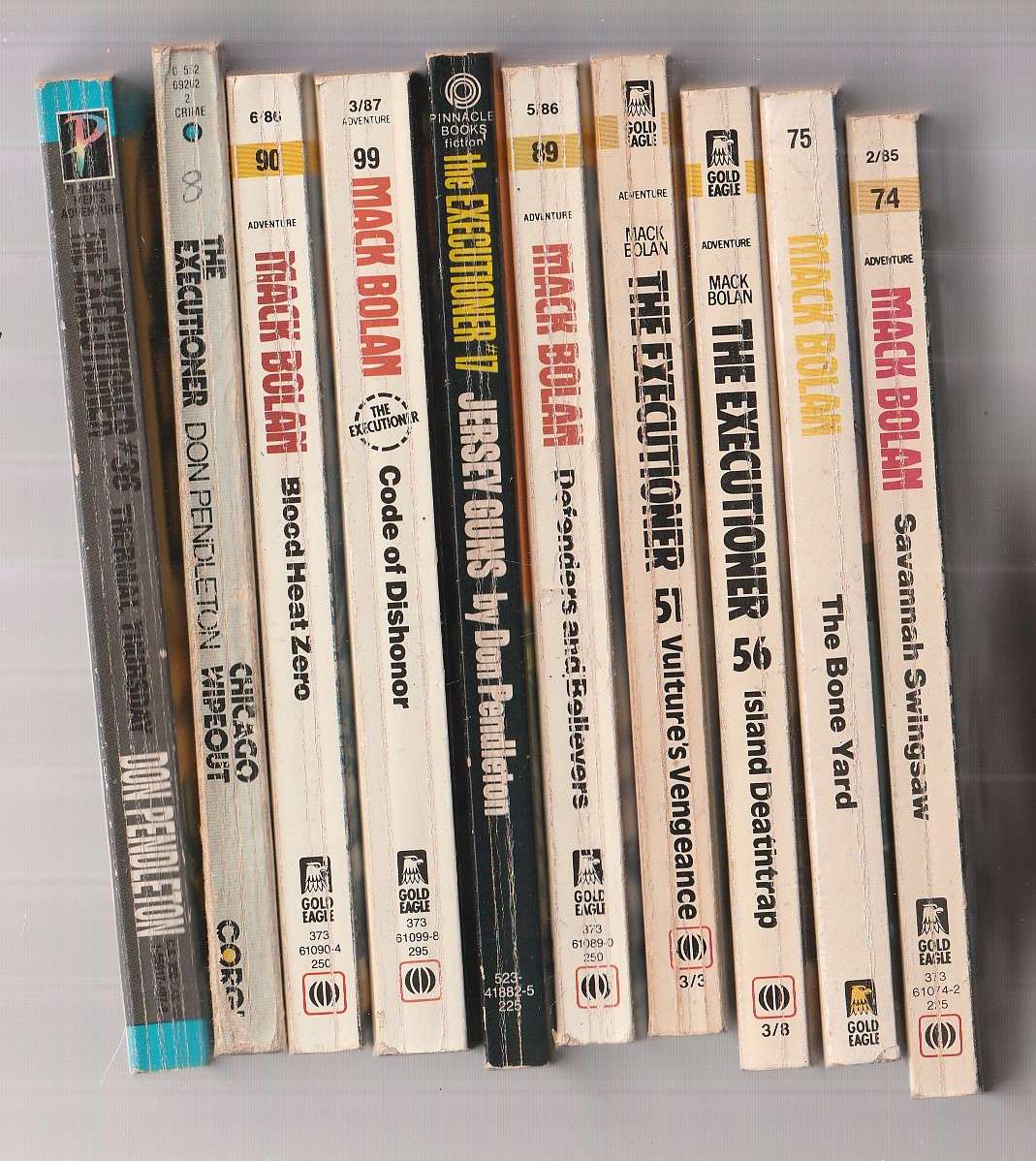 Mack Bolan / Executioner lot of 10 books - See description for Details