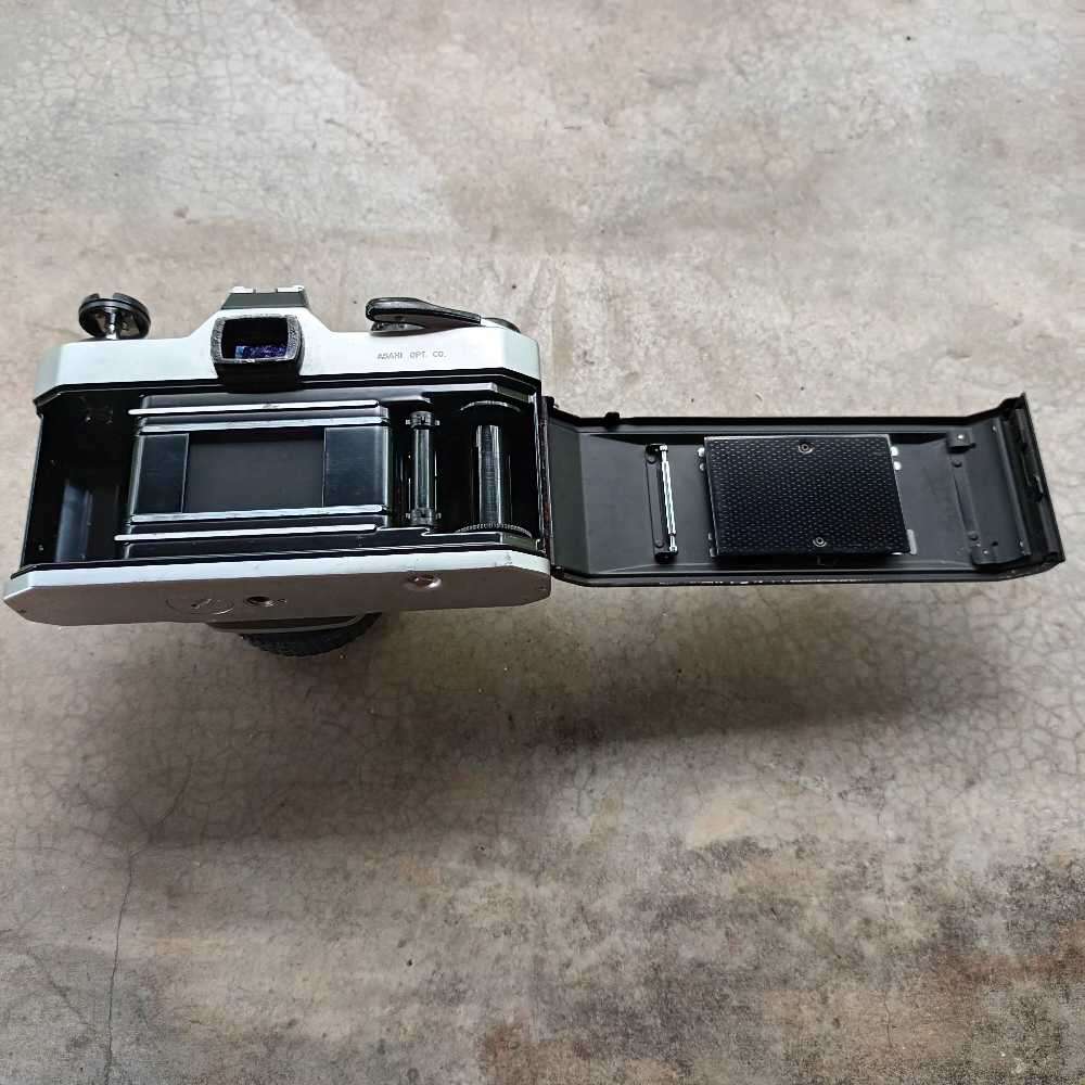 Pentax K1000 vintage camera