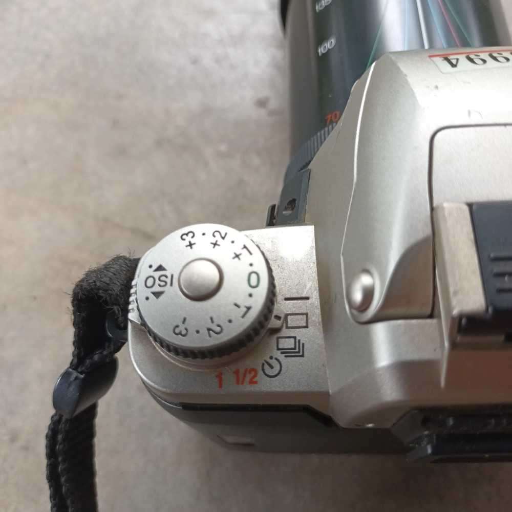 Pentax MZ-5N camera with 200mm lens