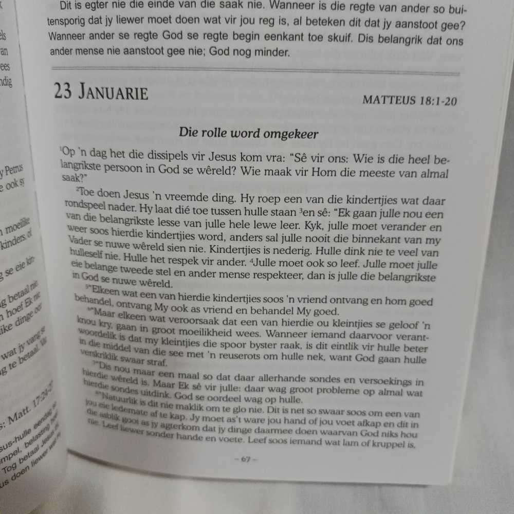 Die Eenjaar-boodskap met oordenking. Christian book