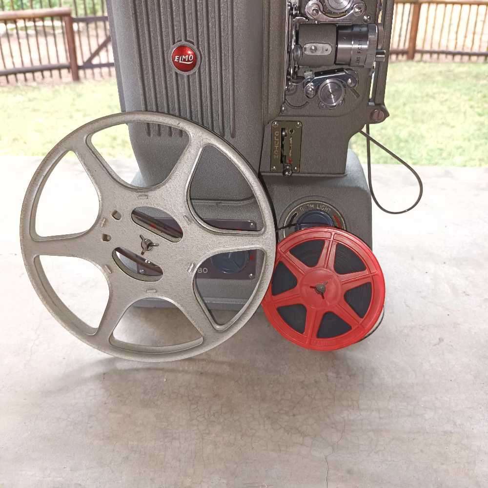 Elmo E-80 8mm kine movie projector