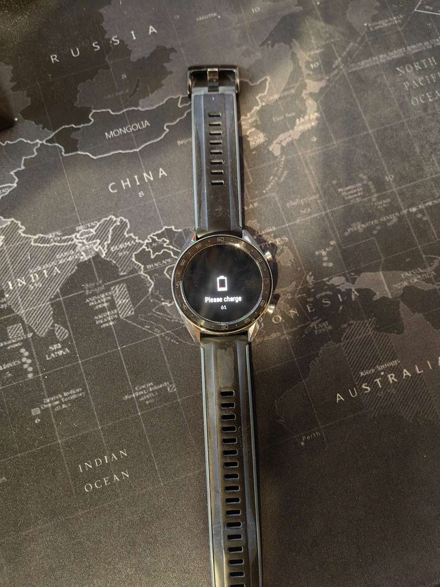 Huawei Watch GT (Read description)