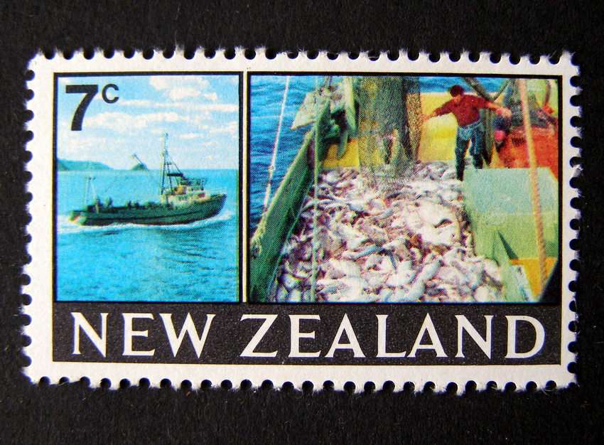 NEW ZEALAND Mint - Industries 1967 //Ships