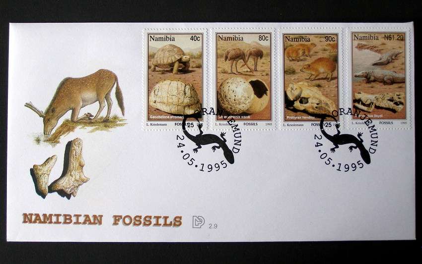 NAMIBIA Cover - Fossils 1995