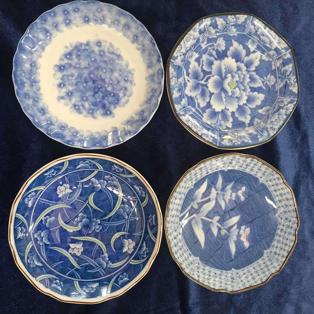 Plates set 4pcs