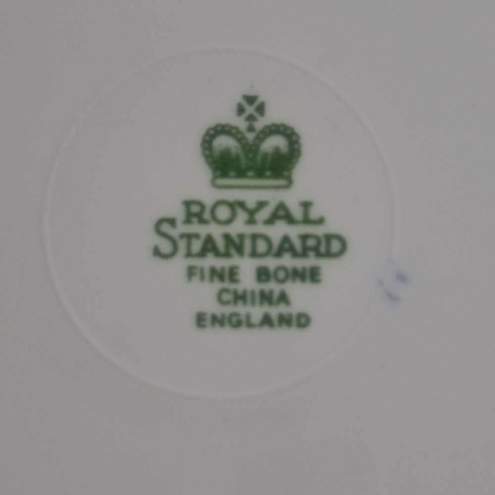 Royal Standard Cake Plate