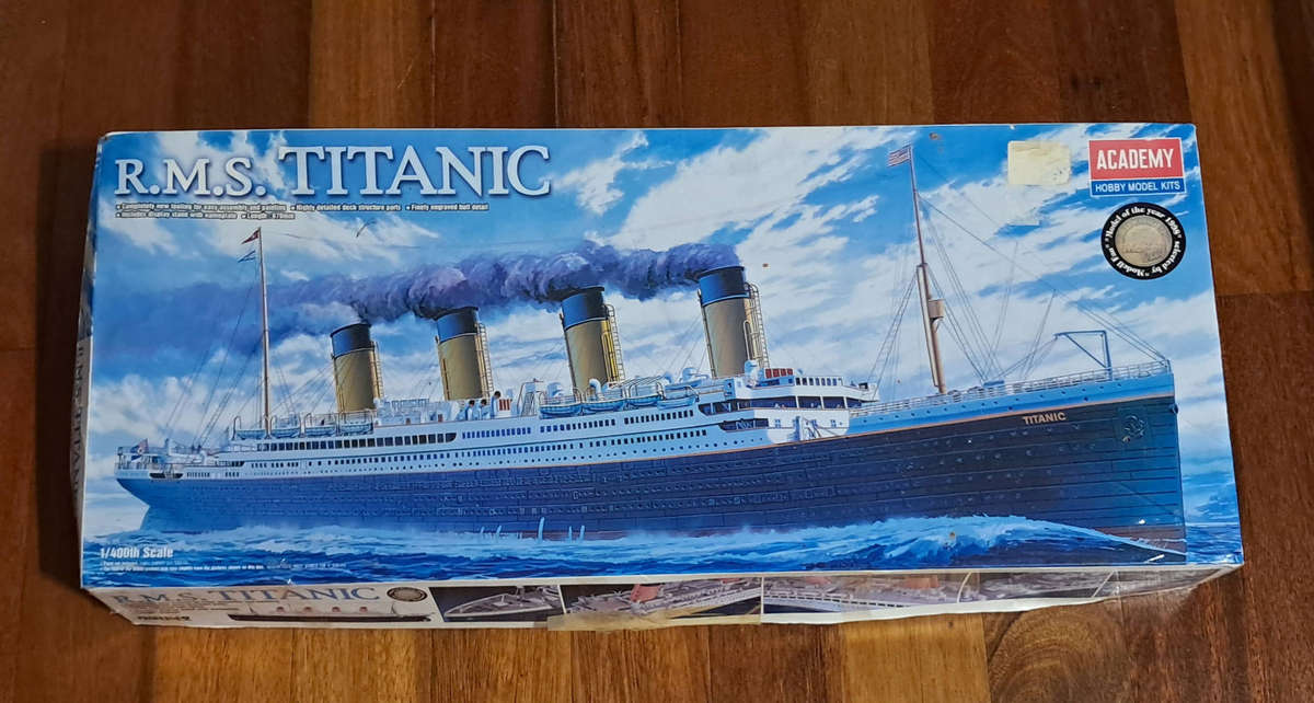 Titanic model
