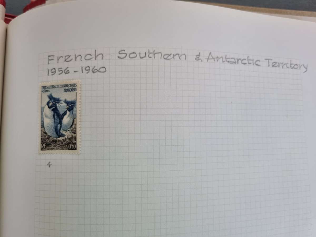 NEW AGE STAMP ALBUM SPRINGBACK WITH FRENCH COLONIES MINT/USED. AS PER IMAGES. NB: PLEASE READ BELOW!