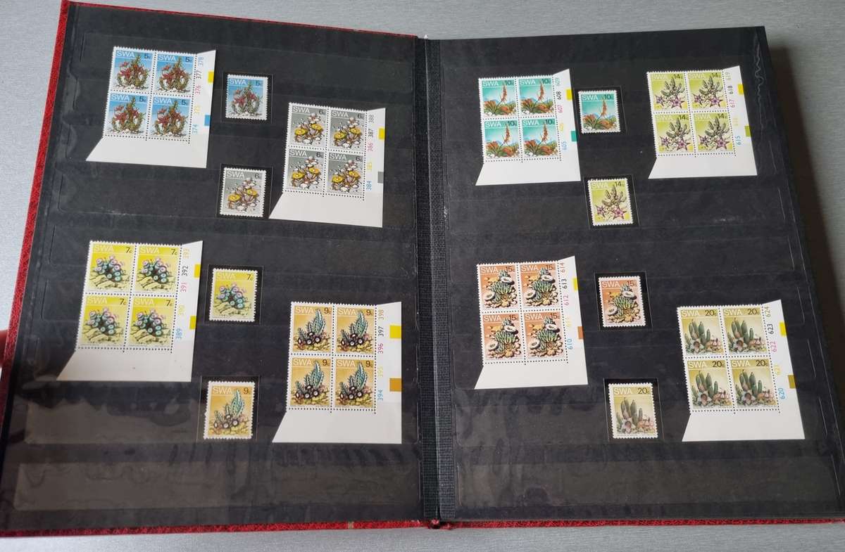 ALBUM 2ND HAND IN GOOD NICK WITH SWA CONTROLS, SINGLES ETC. AS PER SCANS. NB: PLS READ!!!