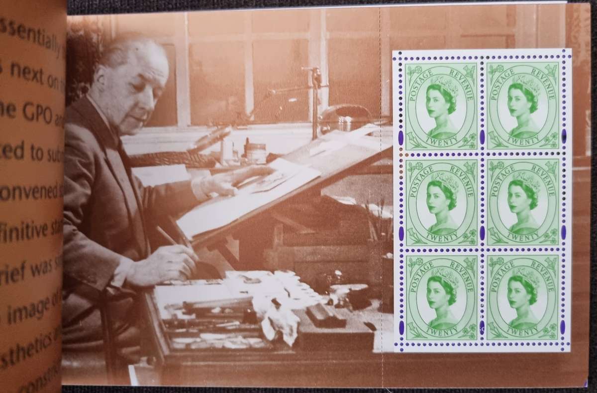 GB 1998 THE WILDINGS DEFINITIVE MINT AND COMPLETE PRESTIGE BOOKLET. SG DX20. AS PER IMAGES.