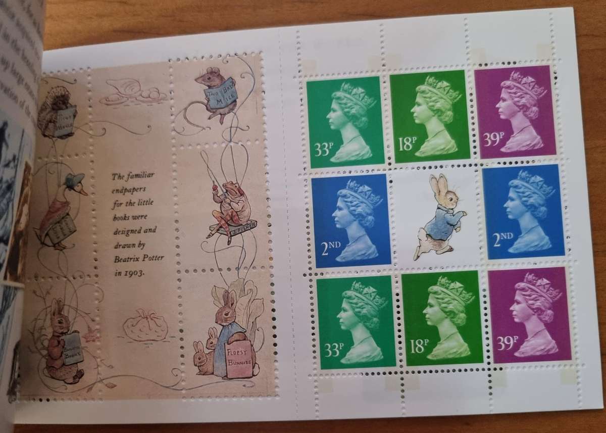 GB 1993 THE STORY OF BEATRIX POTTER £6 PRESTIGE MINT BOOKLET SG DX15. CV GBP 24.
