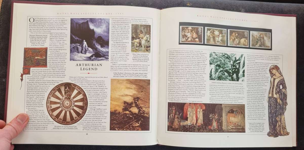 GB 1985 Post Office Yearbook no 2 in hardback book with slip case - CV GBP 75