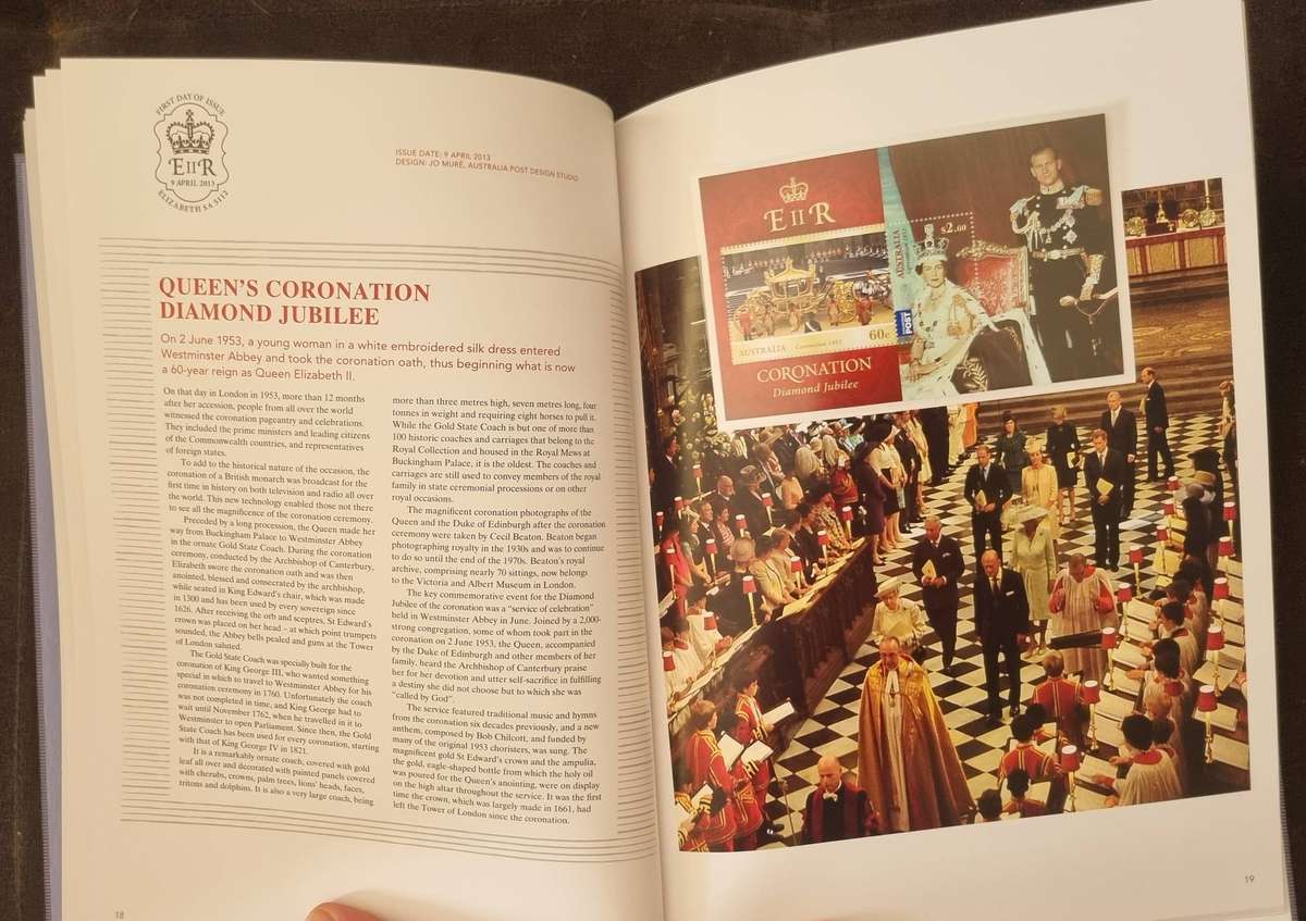 Australia 2013 Complete Year Book Collection of Australian Stamps   excellent value, thematics etc