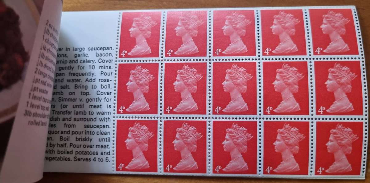 GB 1969 'Stamps for Cooks' 1 pound booklet with Machin type stamps - sewn thread.