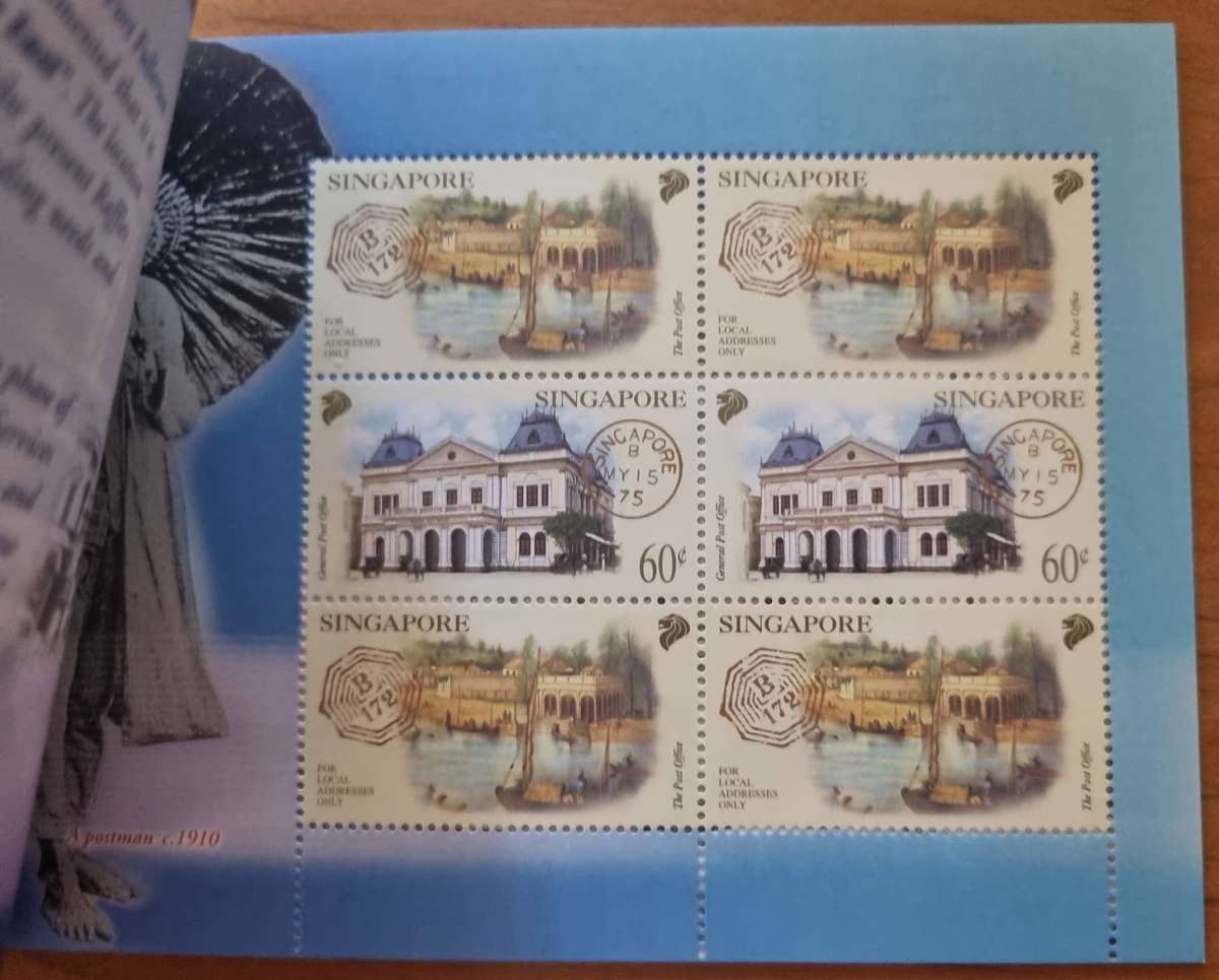 Singapore 2000 Postal Landmarks booklet mint with 2 sheets  as per images.