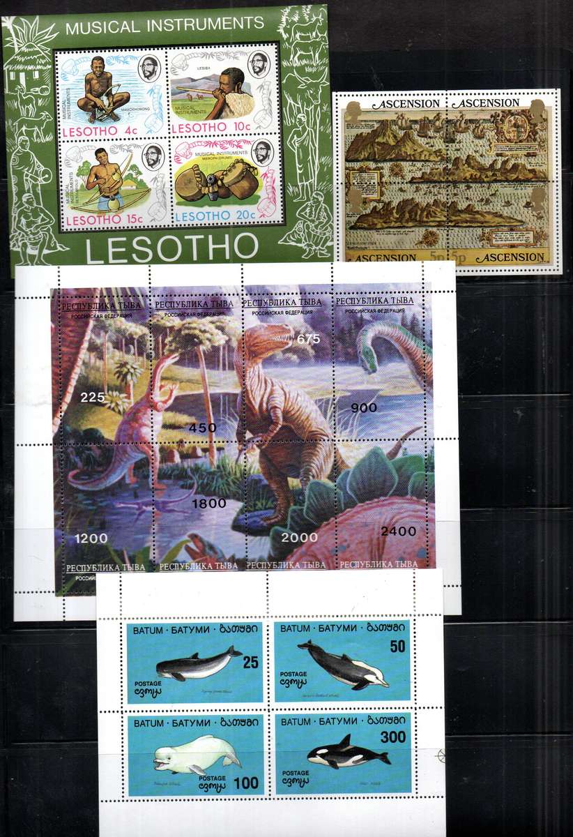 WORLD CLEARANCE OF (X30+) UMM MINI SHEETS ETC. AS PER (X8) SCANS. NICE THEMATIC MIX.