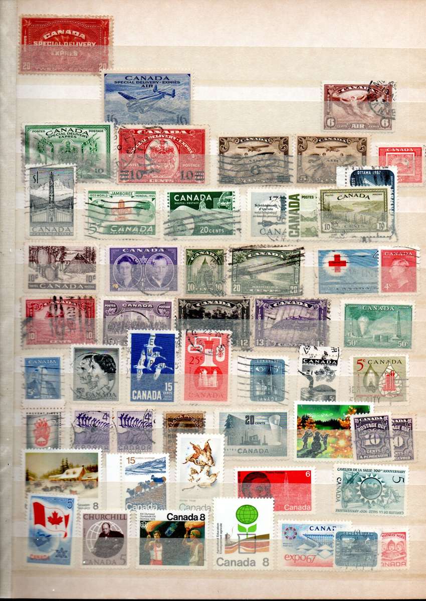 LIGHTHOUSE ALBUM 2ND HAND WITH MOSTY USED CANADA STAMPS. AS PER SCANS. NB: PLS READ BELOW!!!