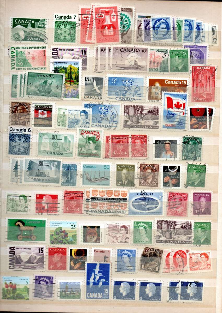 LIGHTHOUSE ALBUM 2ND HAND WITH MOSTY USED CANADA STAMPS. AS PER SCANS. NB: PLS READ BELOW!!!