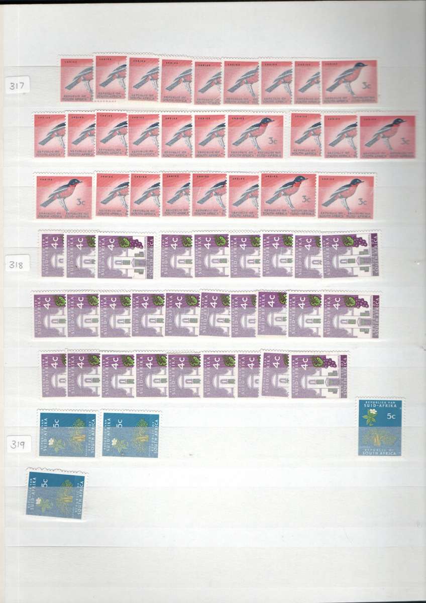 ALBUM 2ND HAND WITH MINT RSA 1972/74 STAMPS (DUPLICATE DEFS UMM ETC).  AS PER SCANS. NB: PLS READ!!!
