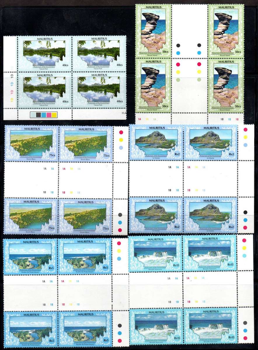 Mauritius 1989 Protection of the environment lot of umm singles, gutter/control blks etc  good cv
