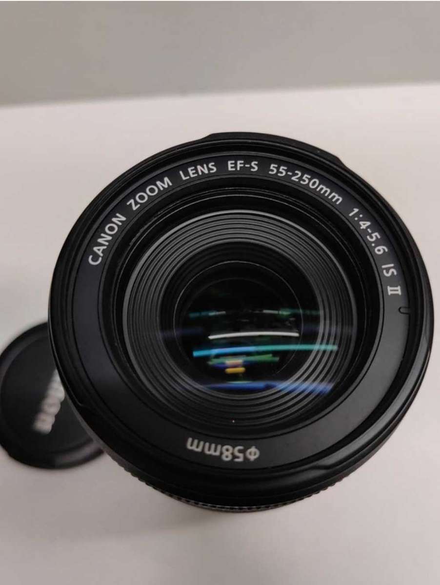 Canon EF-S 55-250mm IS 1.4-5.6 II