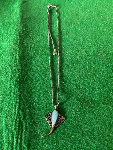 STERLING SILVER CHAIN WITH AQUAMARINE STONE