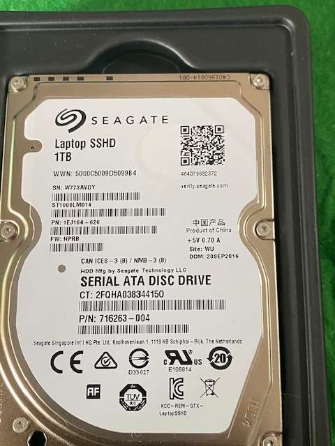 SEAGATE LAPTOP SSHD 1 T/B  HARDDRIVE