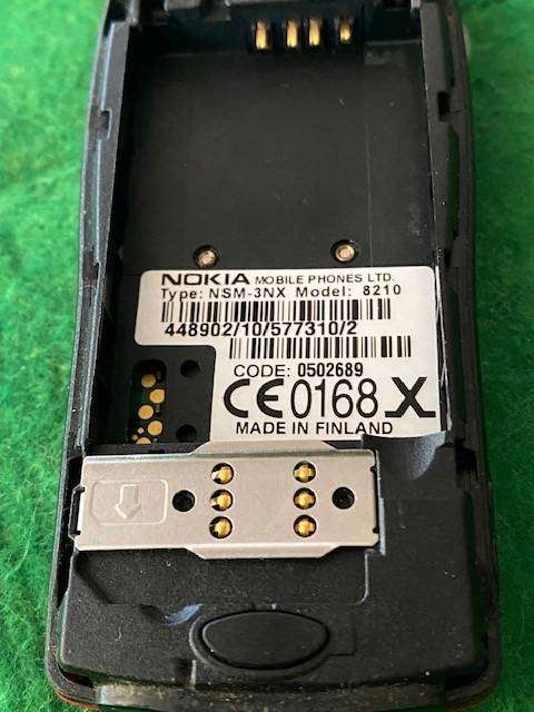 VINTAGE NOKIA 8210 FOR SPARES